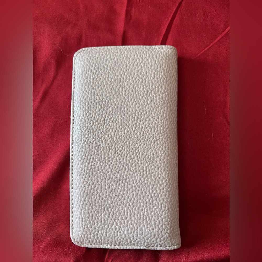 Pink Wallet - Picture 2 of 3